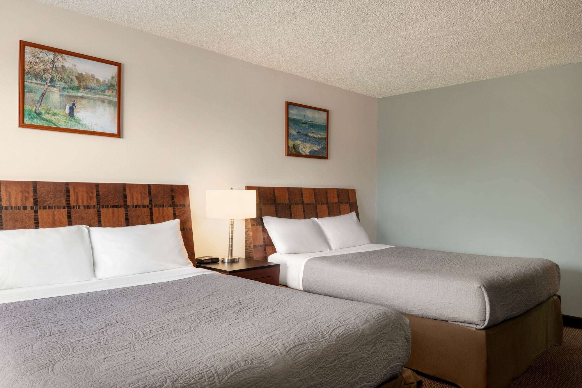 غرفة ديلوكس بسريرين كوين، Travelodge by Wyndham Swift Current 2/5