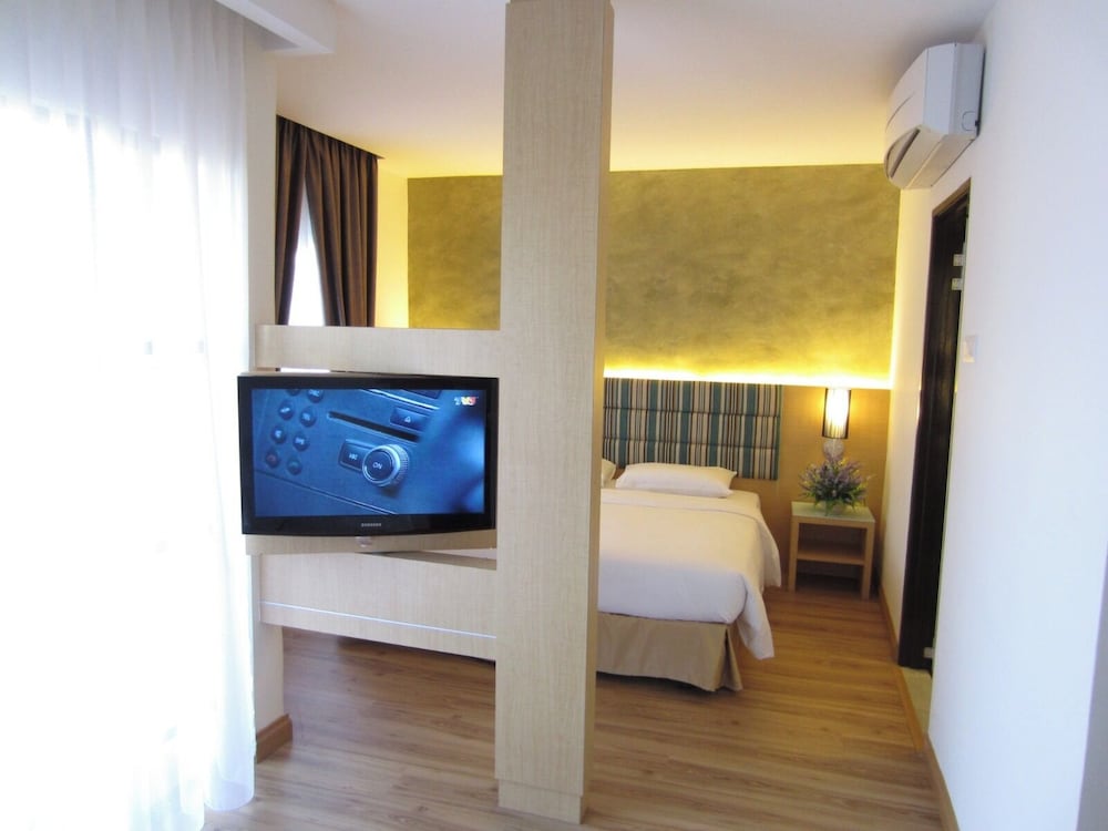Bella Vista Waterfront Langkawi 54/70