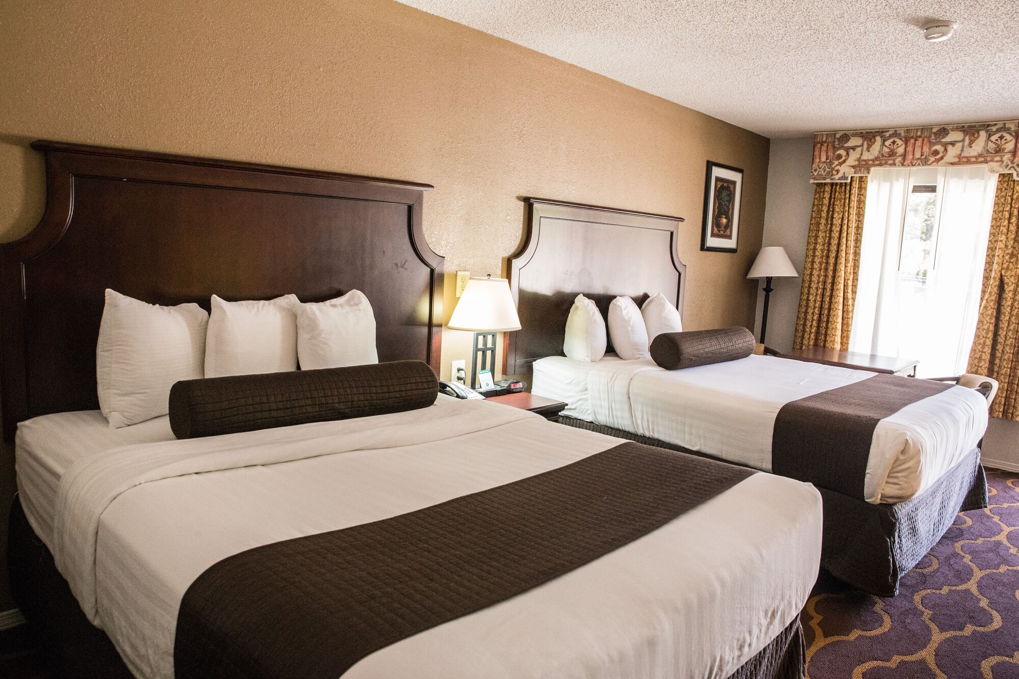 Standard, 2 Queen Beds