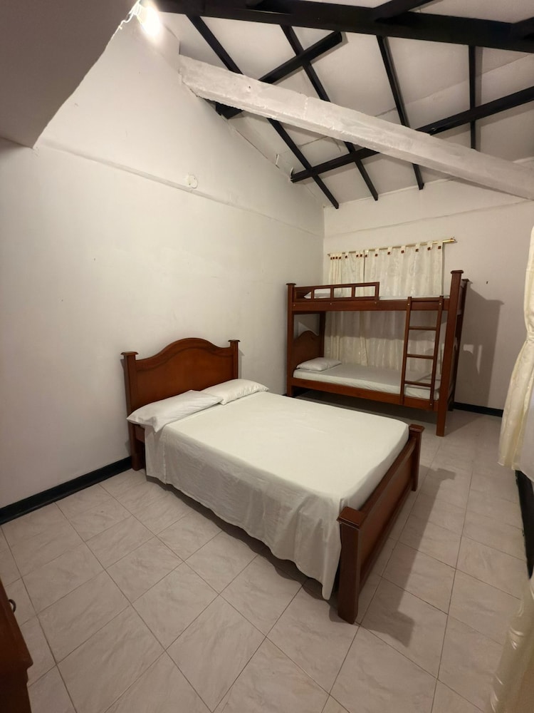 Finca Hotel La Moni 4/18