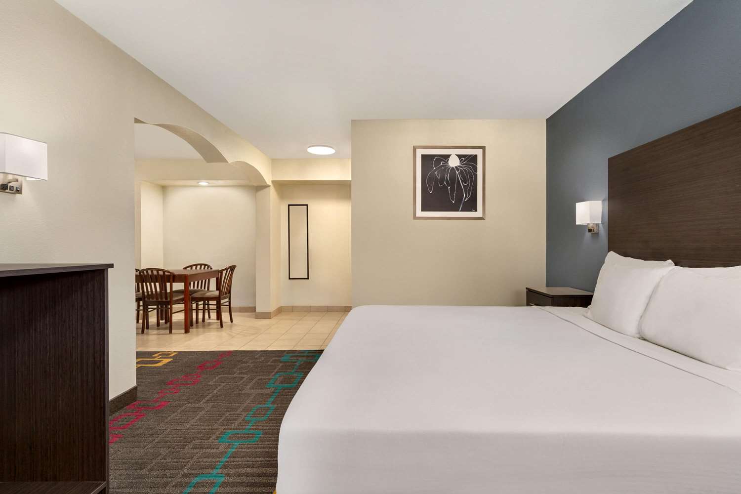 Days Inn by Wyndham Lawton 9/47