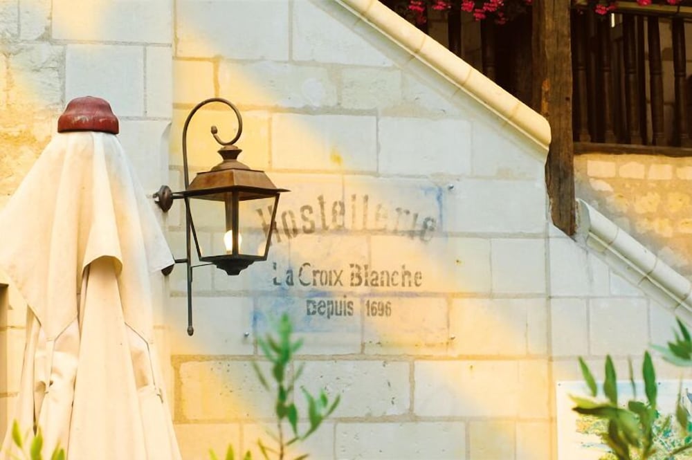 Hostellerie La Croix Blanche 24/50