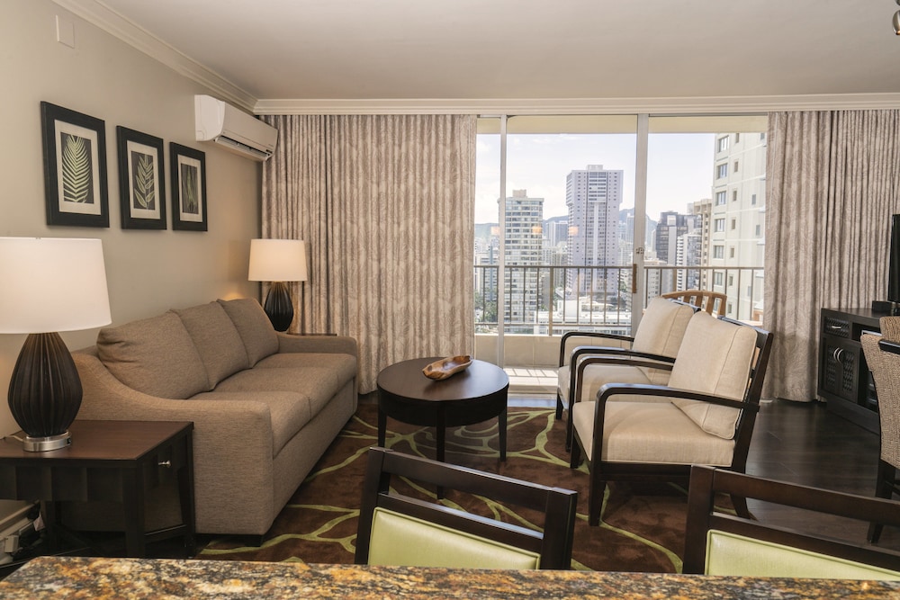 Club Wyndham Royal Garden at Waikiki 30/53