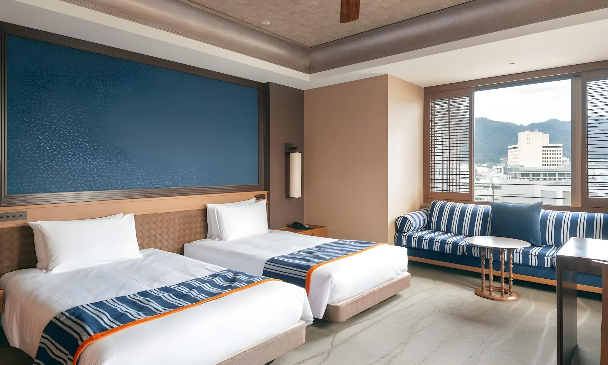 Deluxe, Twin Beds, City Side, Executive Lounge Access