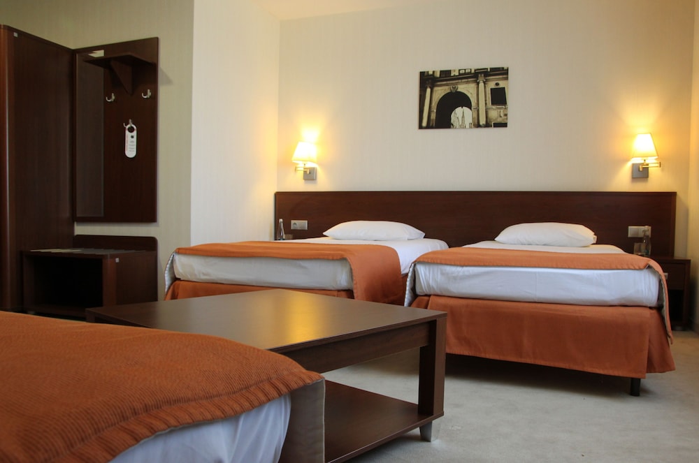 Hotel Arena Expo 15/30