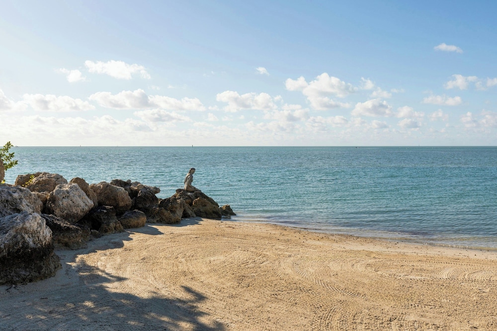 Three Waters Resort and Marina, Islamorada, a Tribute Portfolio Resort 25/26