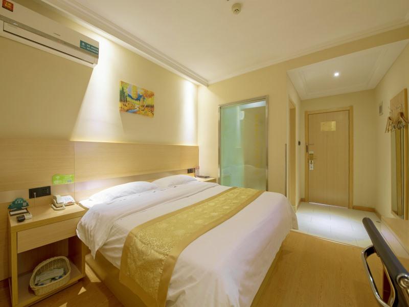 GreenTree Inn Jiangsu Zhenjiang Danyang Development Zone Municipal Government Business Hotel 23/30