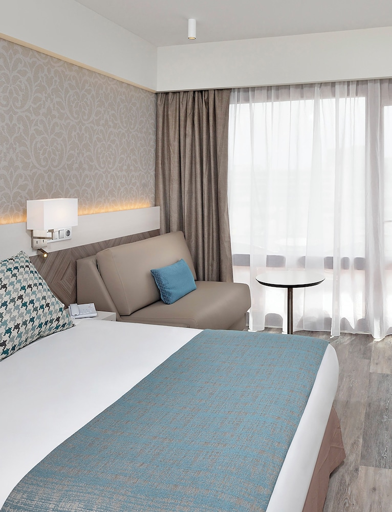 Sol, Double Bed