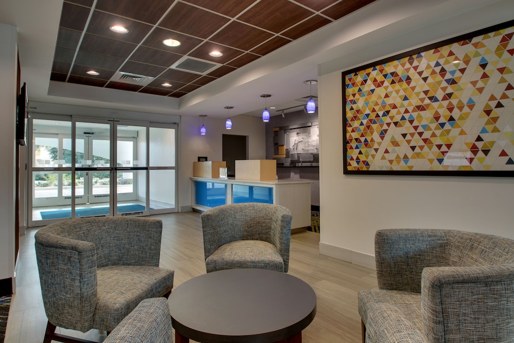 Holiday Inn Express Hotel Suites Jacksonville North Fernandina Yulee 47/68