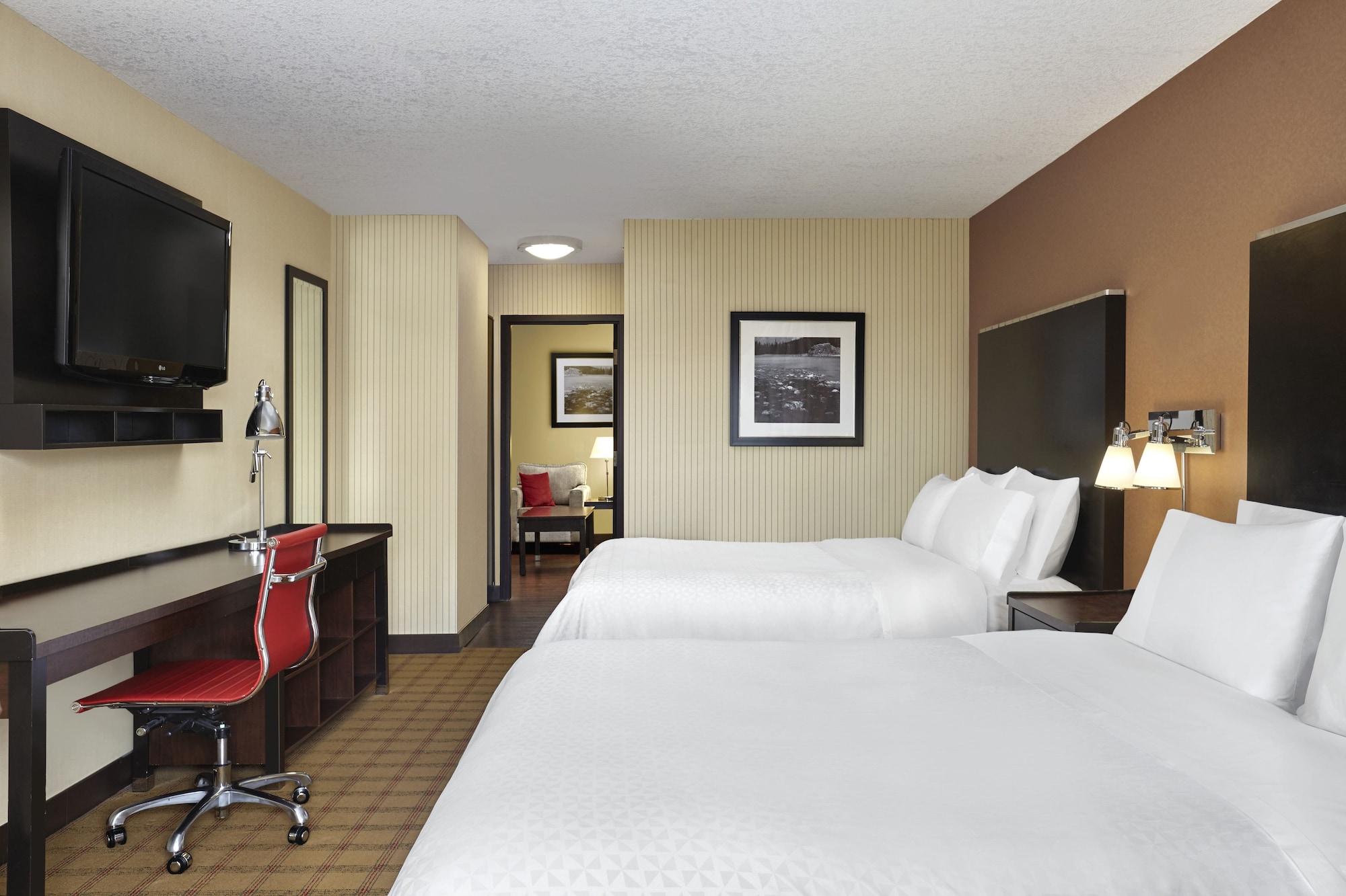 Room at Four Points by Sheraton Hotel & Suites Calgary West, CALGARY