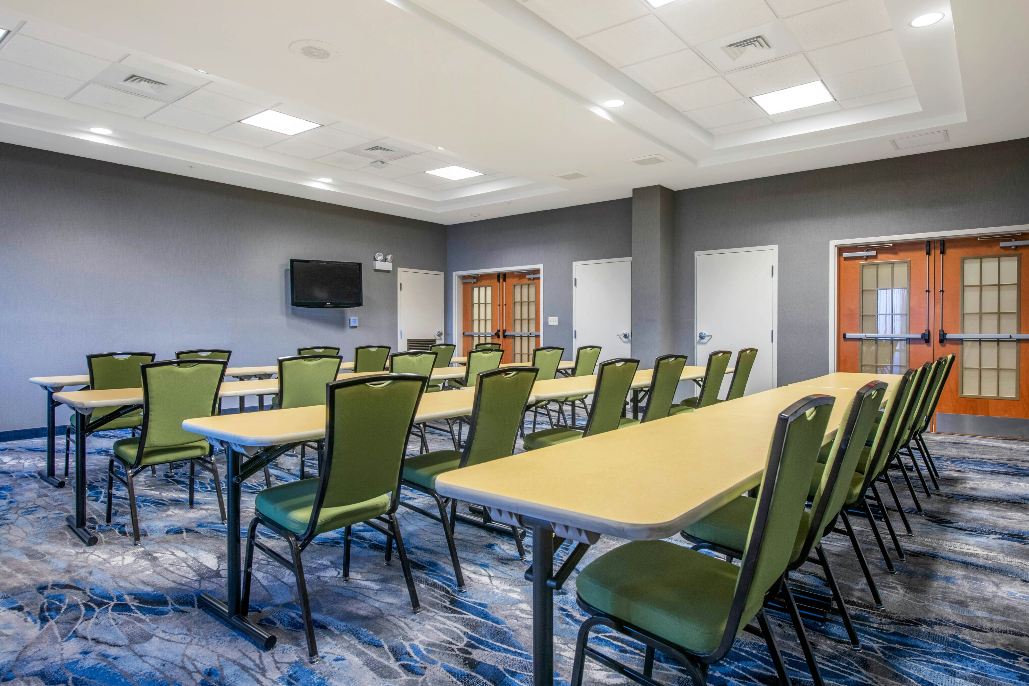Fairfield Inn Suites Holiday Tarpon Springs 6/11