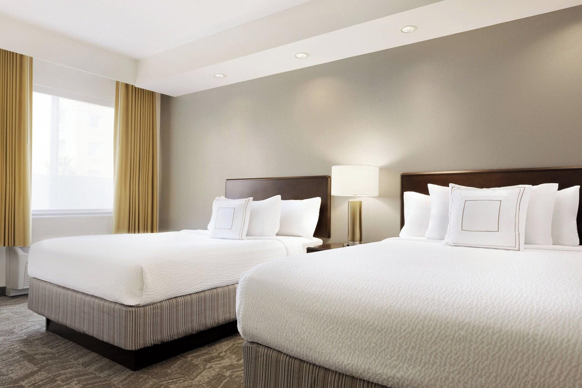 Suite, Multiple Beds