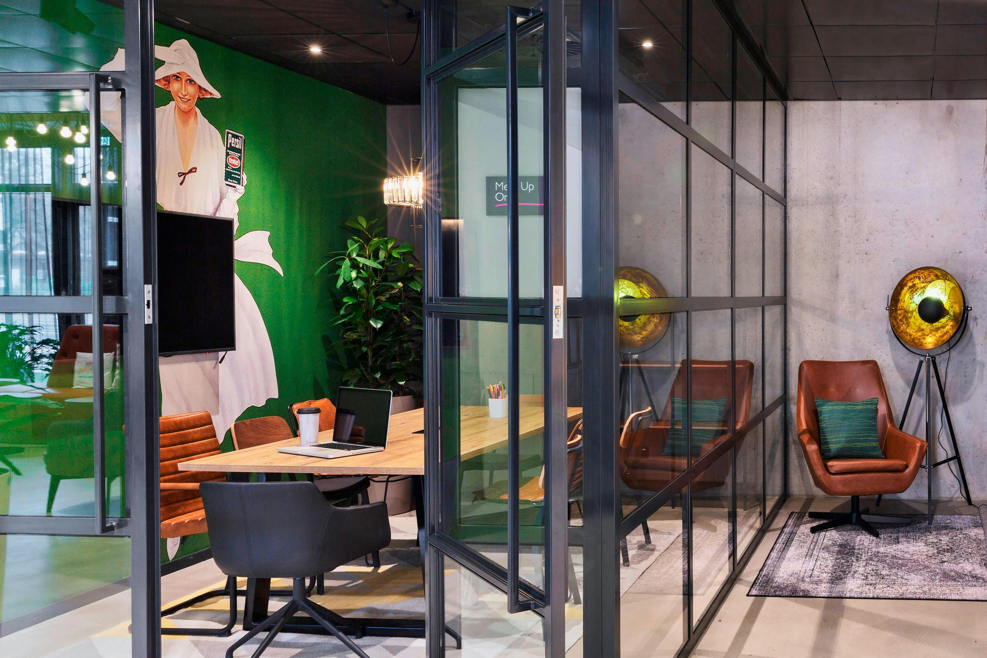MOXY DUESSELDORF SOUTH 7/52