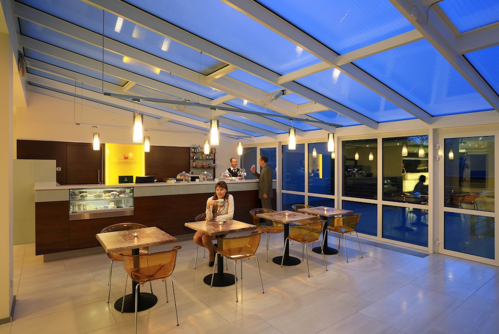 Hotel Duo 63/80
