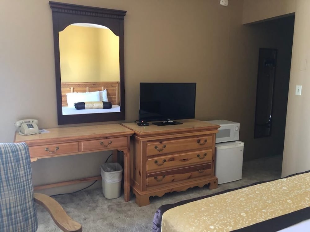 Knights Inn Baker City 29/31