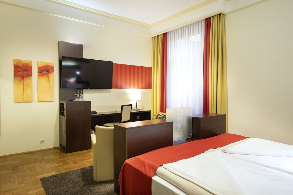 ACHAT Sternhotel Bonn 21/47
