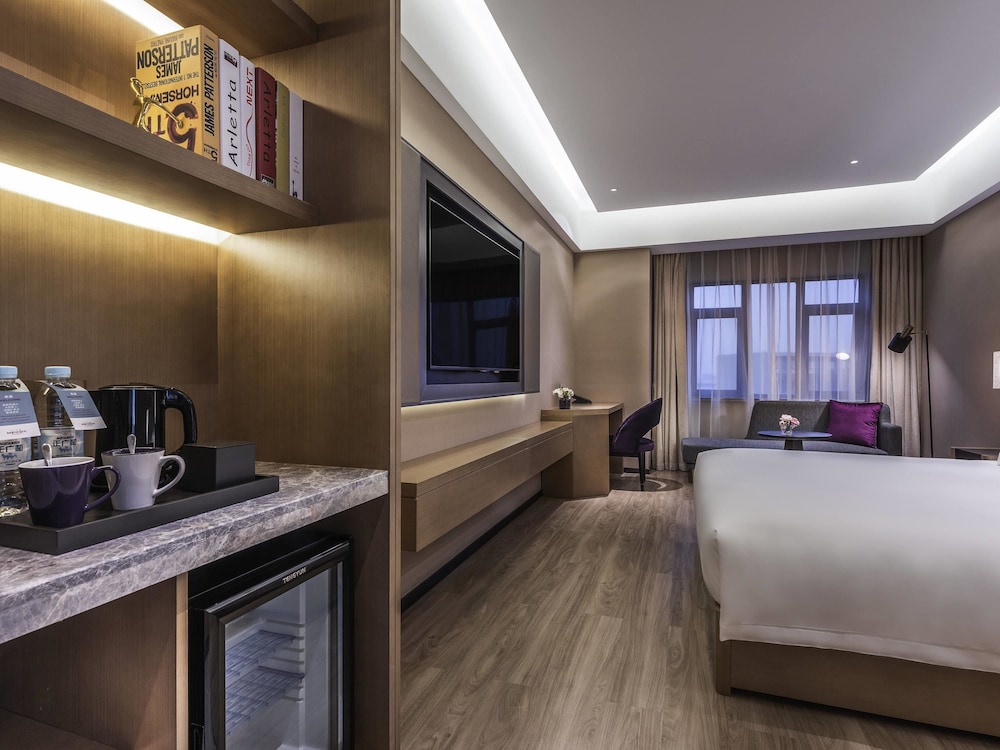 Mercure Shanghai Jiuting 9/46
