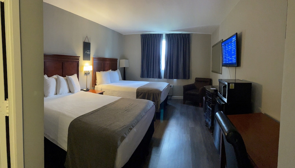Carolina Pine Inn 8/32