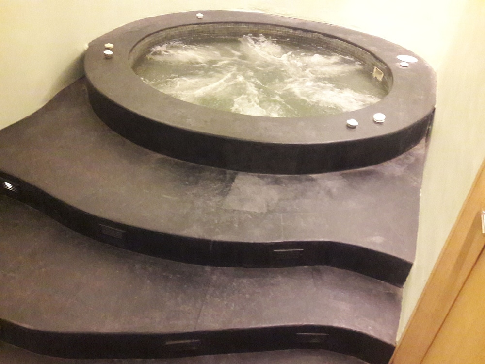 The Radiant Hotel Spa 28/50