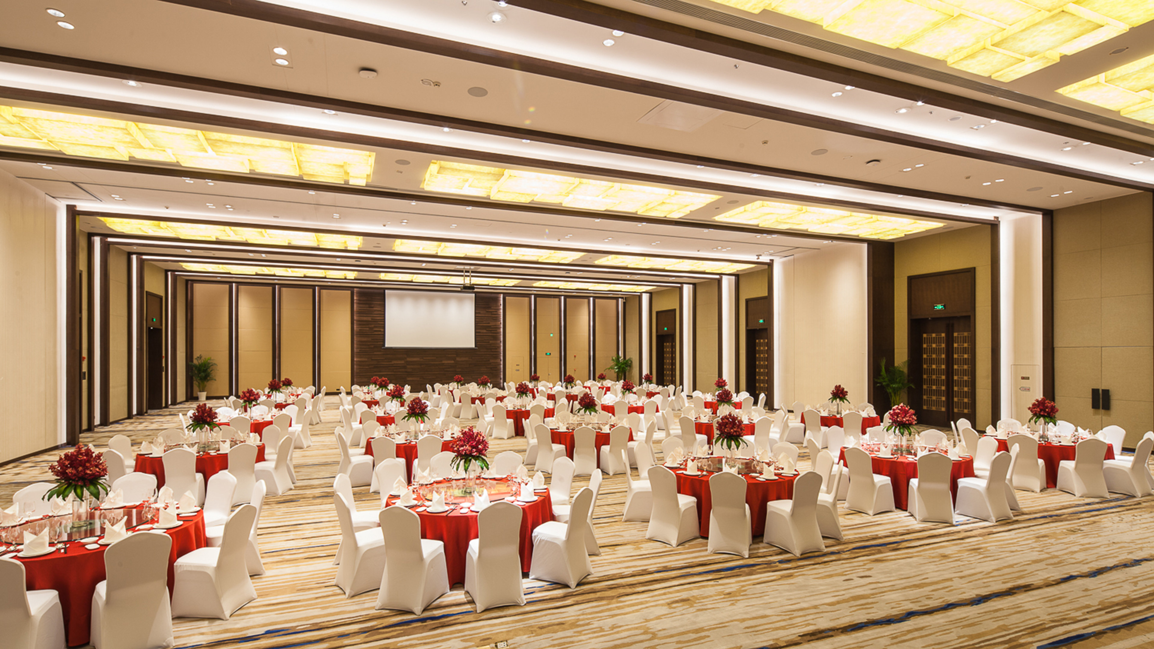 HOLIDAY INN NANJING QINHUAI SOUTH 22/34