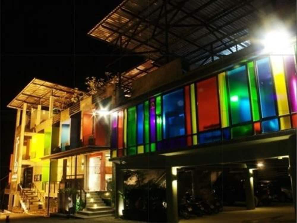 The B Ranong Trend Hotel 4/70