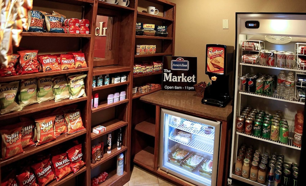 AmericInn by Wyndham McAlester 16/17