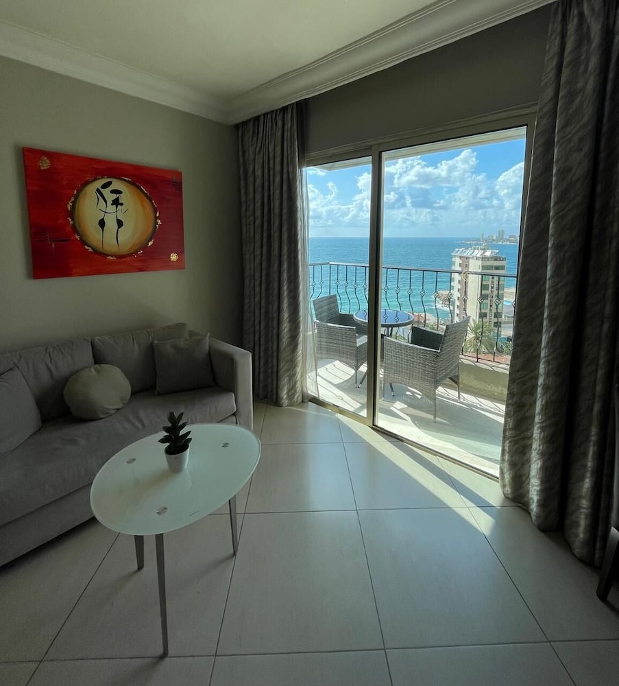 PRESIDENT HOTEL JOUNIEH 16/30