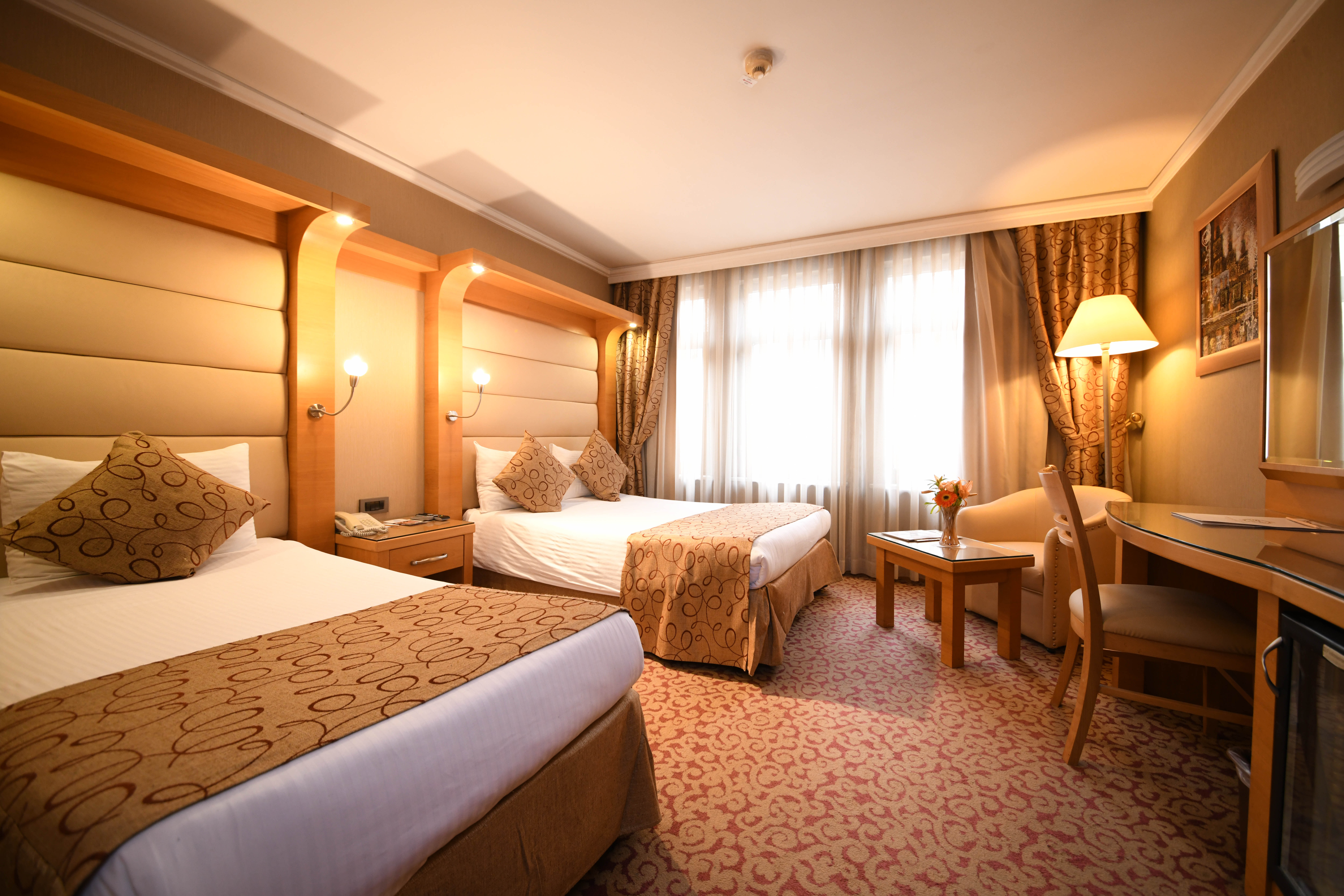 Basement, Double or Twin Bed, Grand Star Hotel Bosphorus 2/5