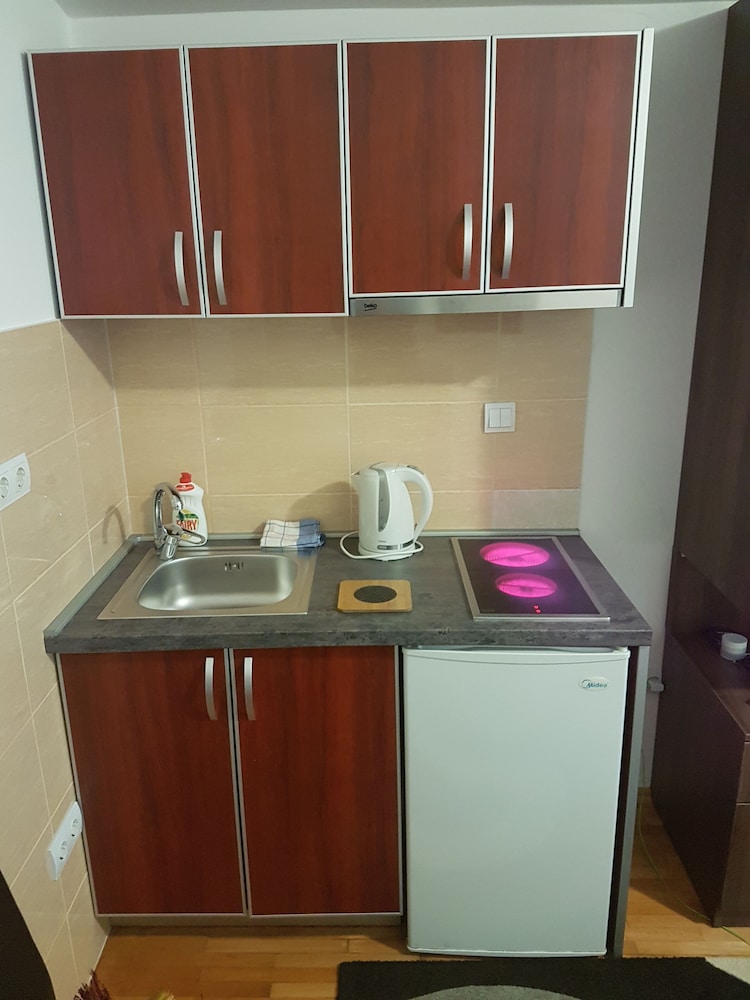 Apartments Kojic 74/75