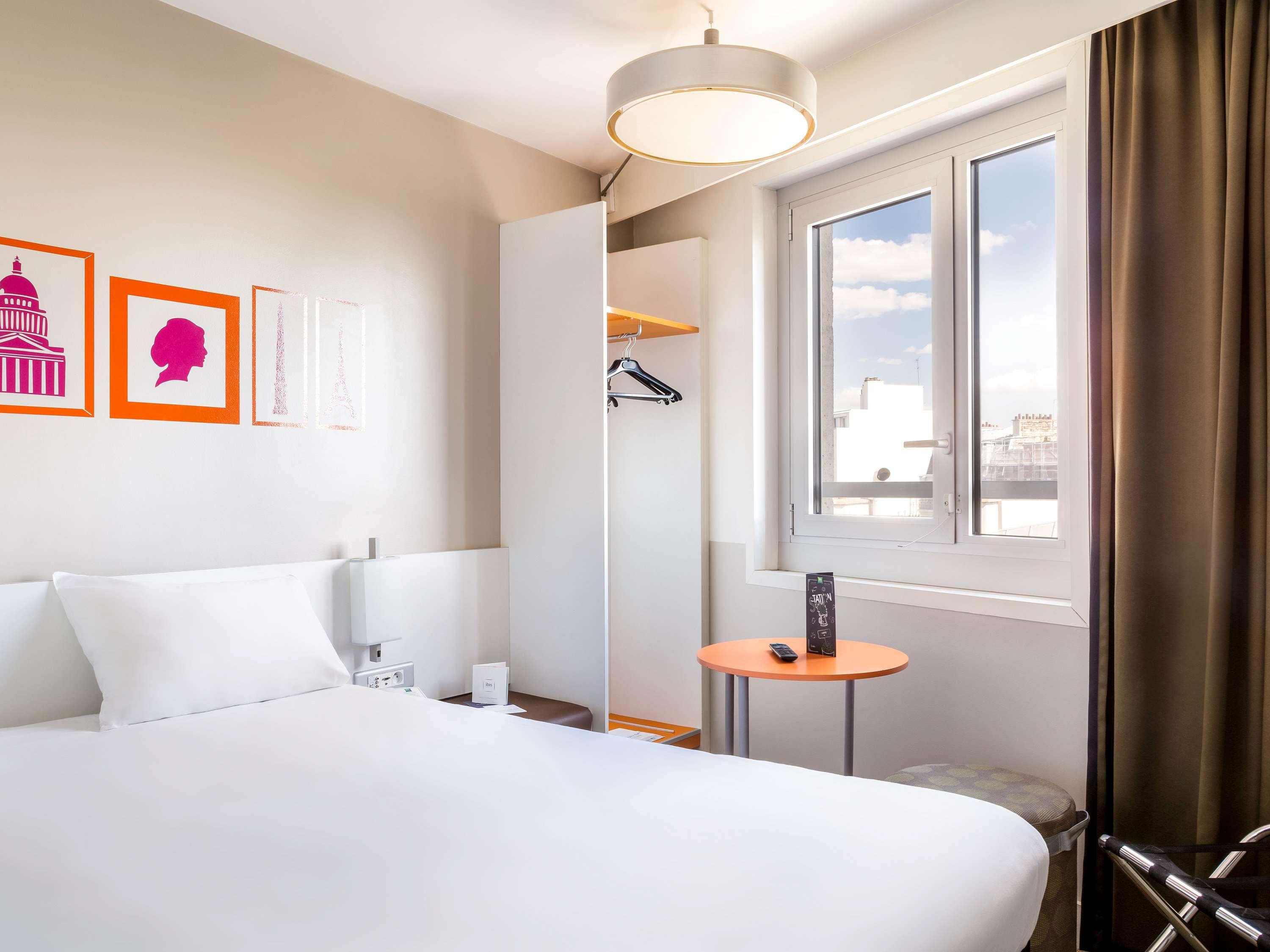 FAMILY SUITE, STANDARD, TWIN BEDS