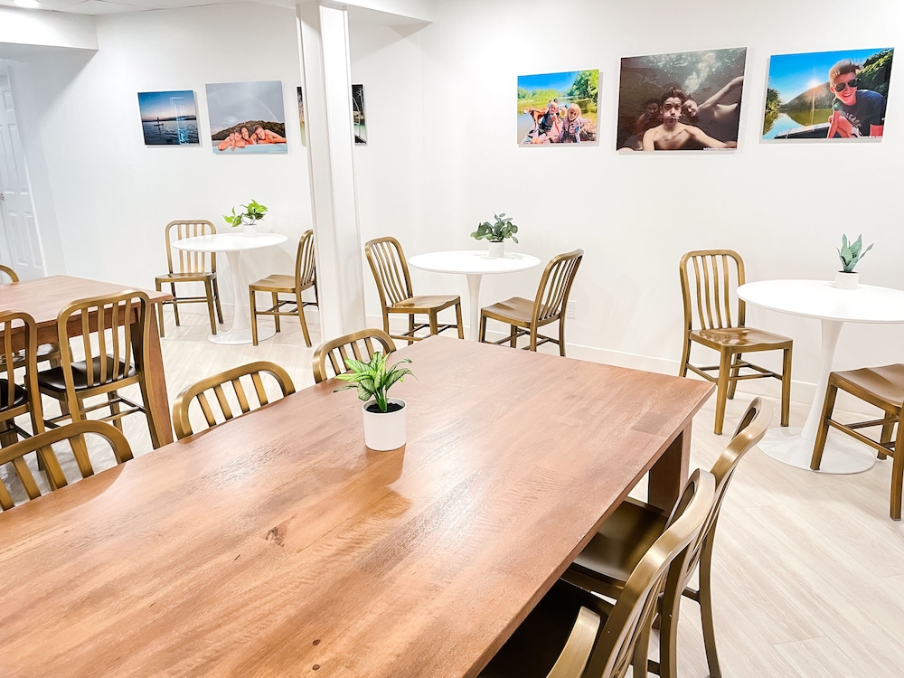 PINEMARK Inn Suites Events 30/50