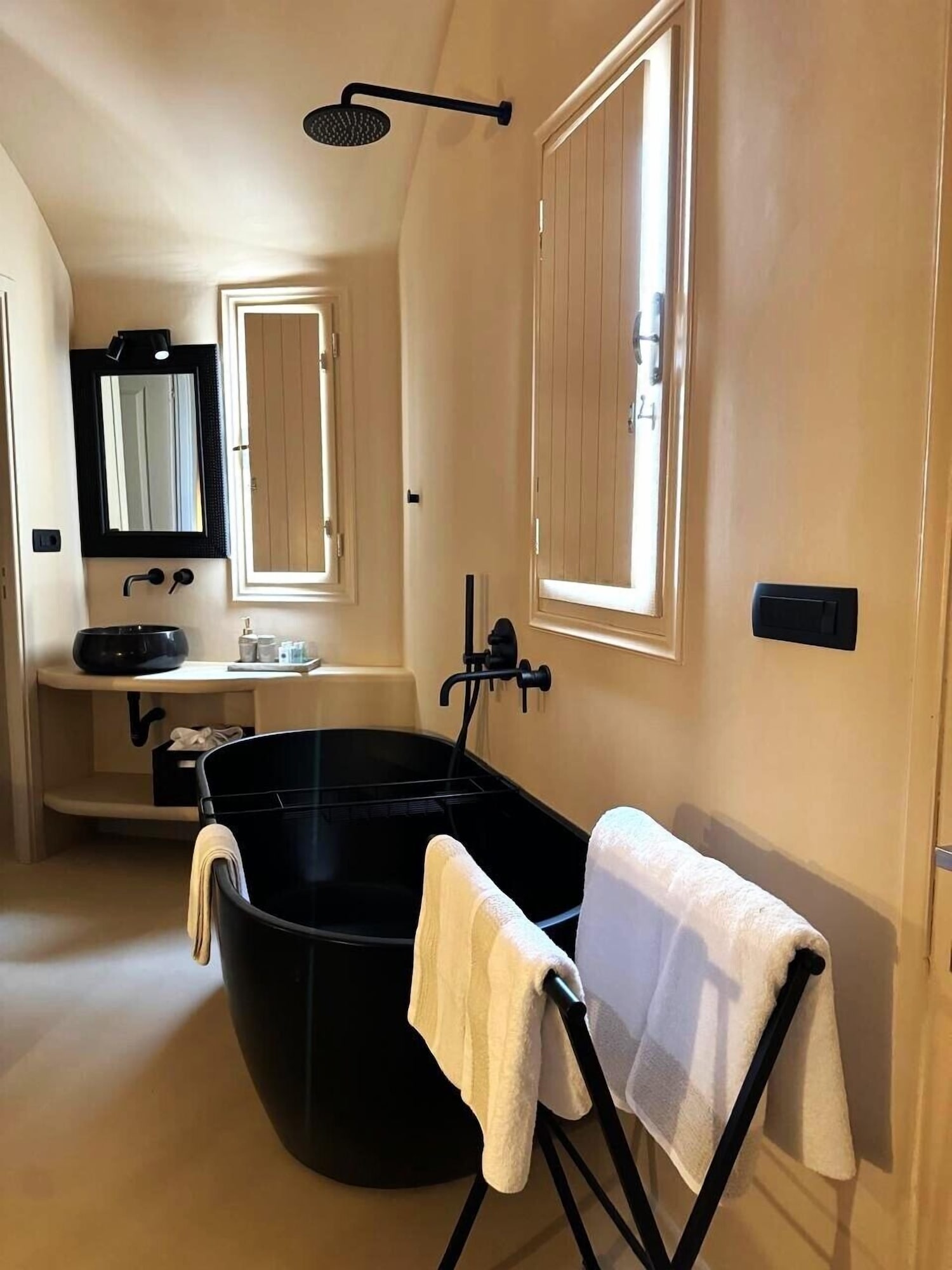 Aram, Suite, Queen Bed, Sea View