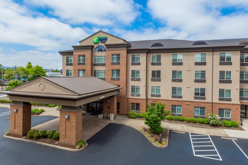 Holiday Inn Express Hotel And Suites Eugene Downtown University 4/70