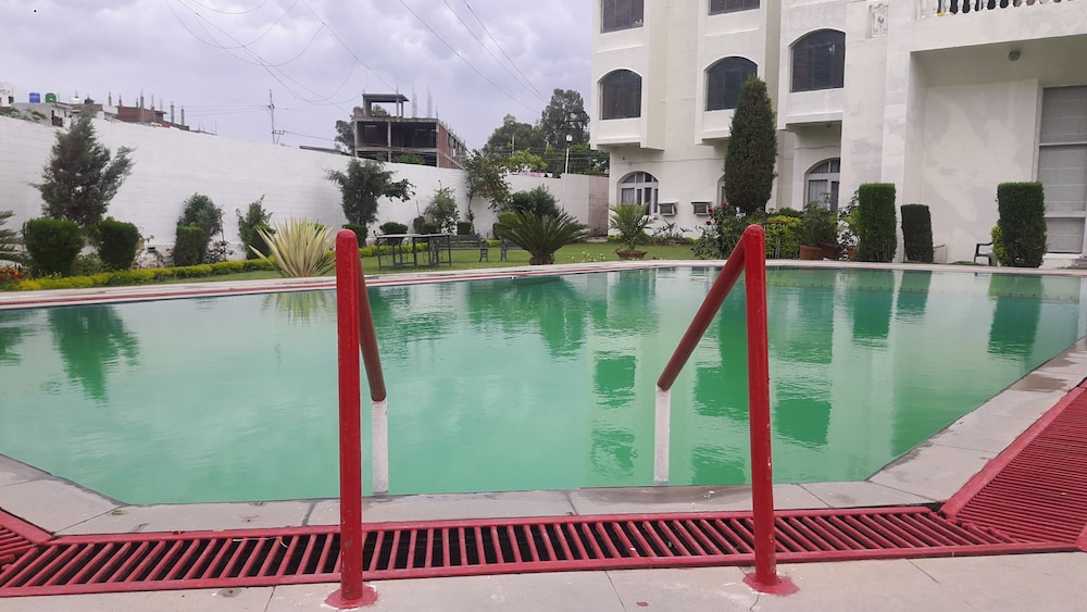 Hotel Asia Vaishno Devi 24/41