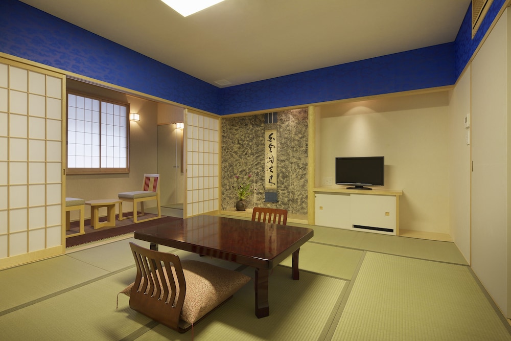 Ryokan Kohro 35/50