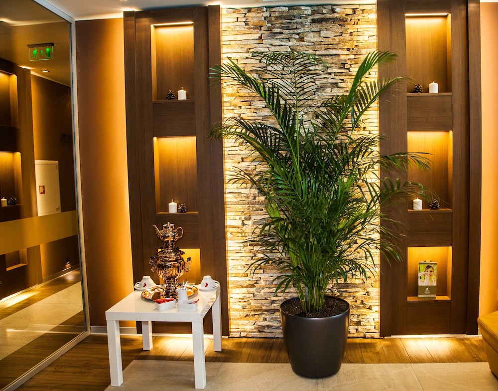 Hotel Amira 25/50