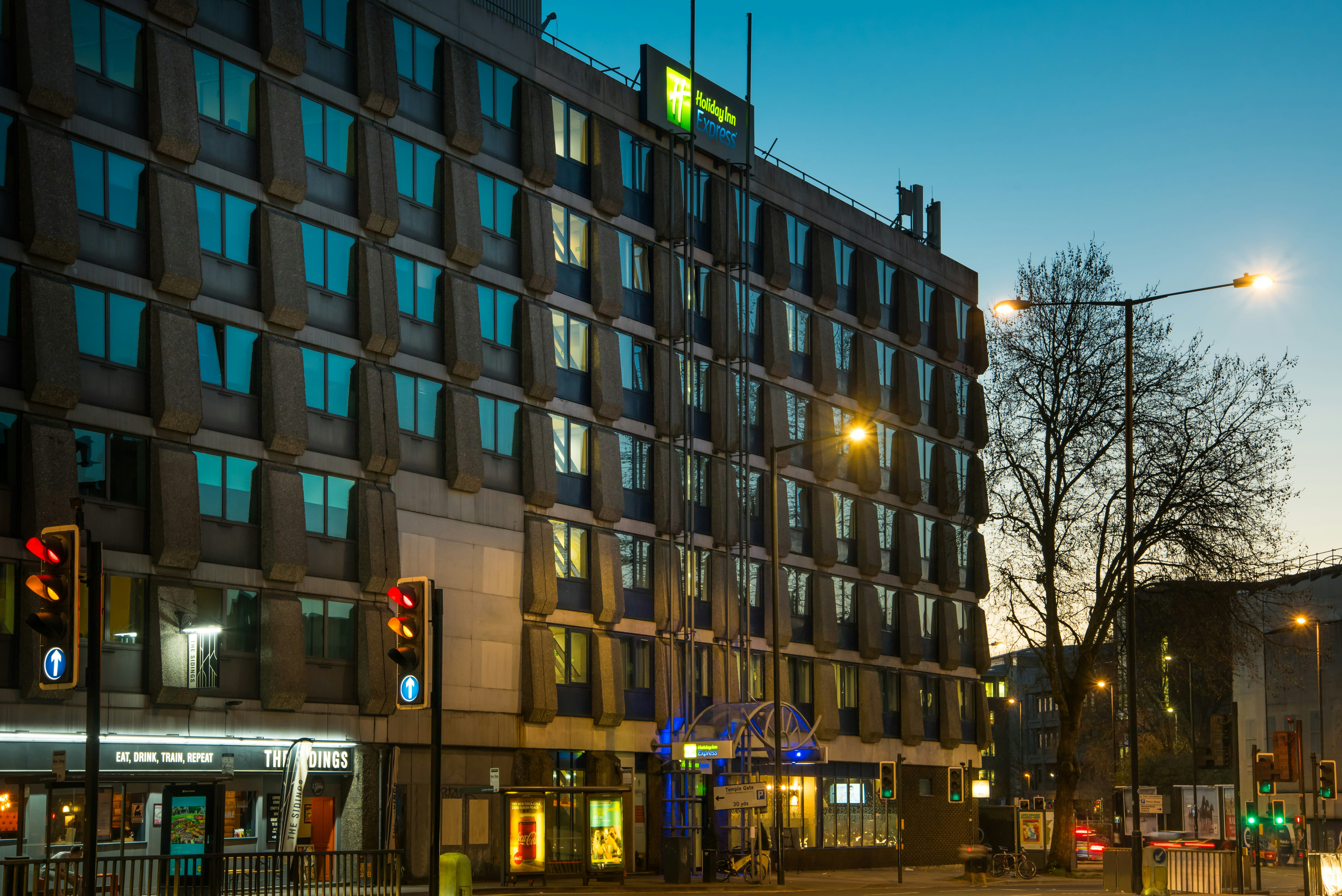 Holiday Inn Express Bristol City Centre 5/47