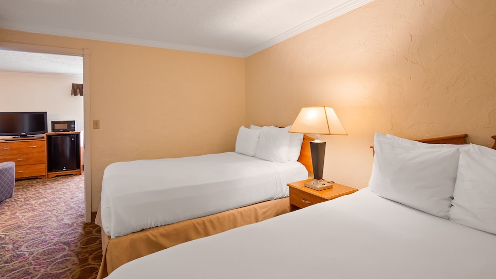 Sturgis Lodge & Suites, Travelodge by Wyndham 15/36