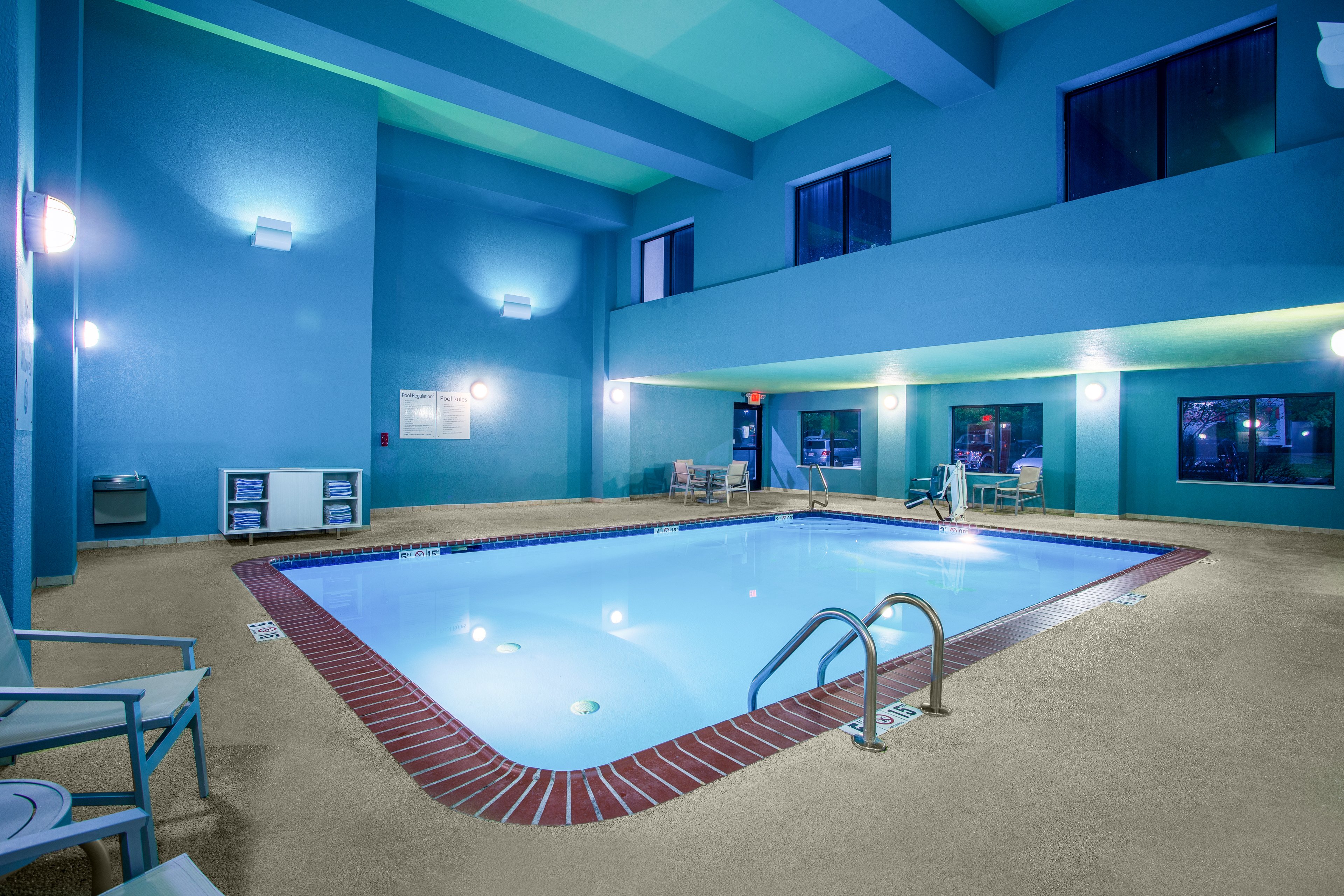 Holiday Inn Express Hotel Suites Lewisburg 8/16