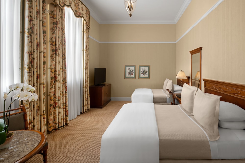 Capital Hotel 18/73