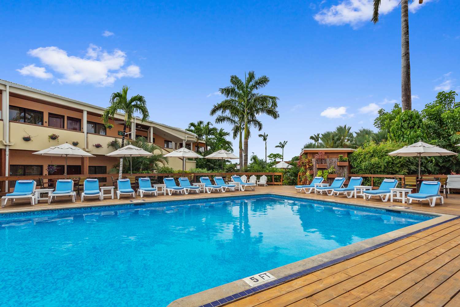 Best Western Plus Belize Biltmore Plaza 3/54