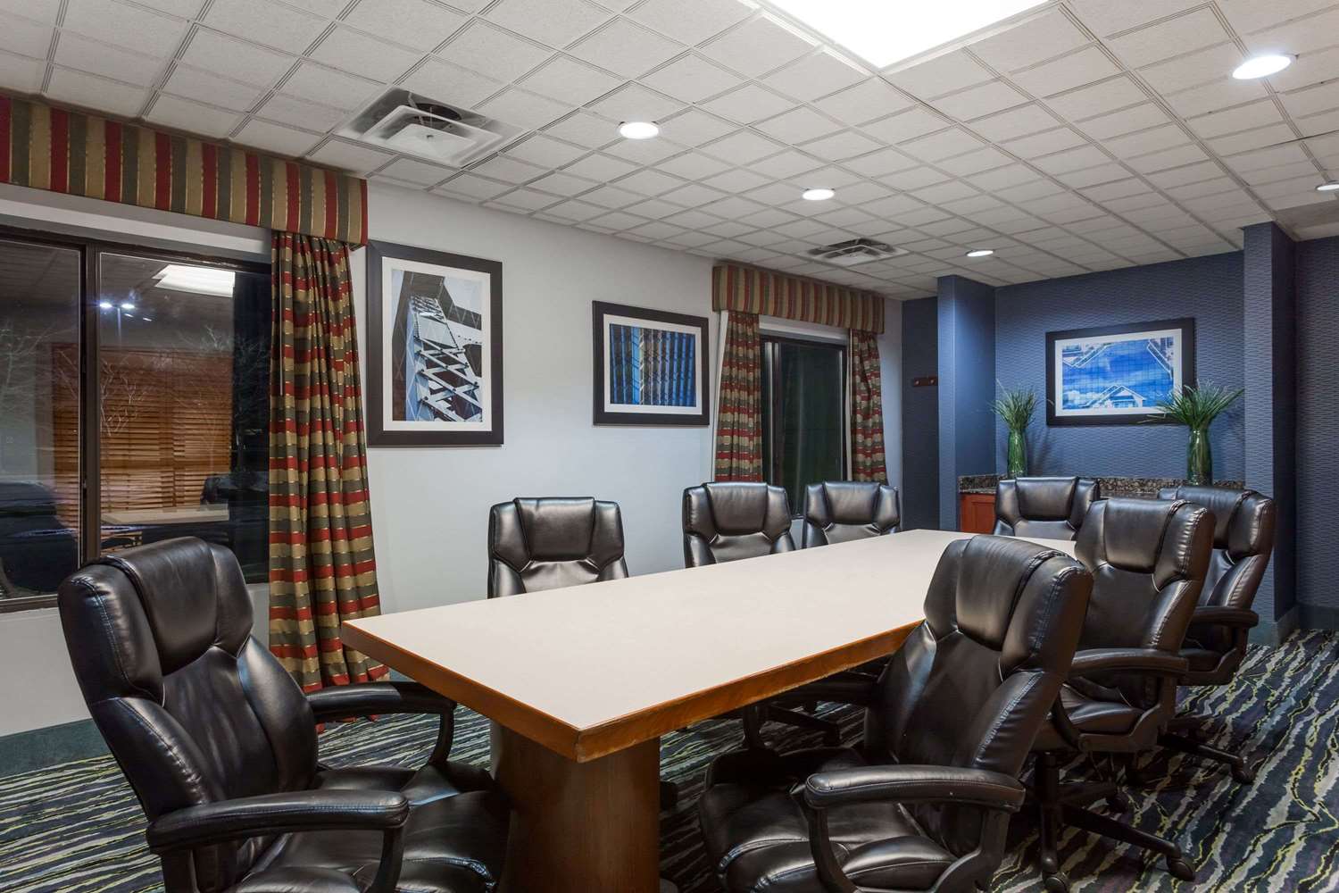 Wingate By Wyndham Chesapeake 11/15