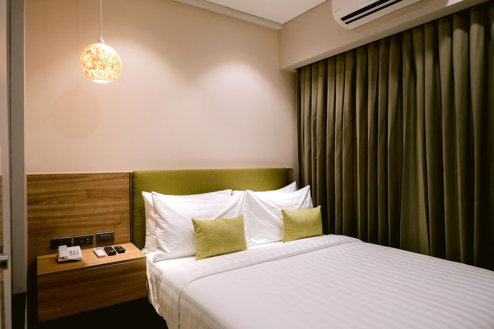 Goldberry Suites & Hotel Cebu 28/50