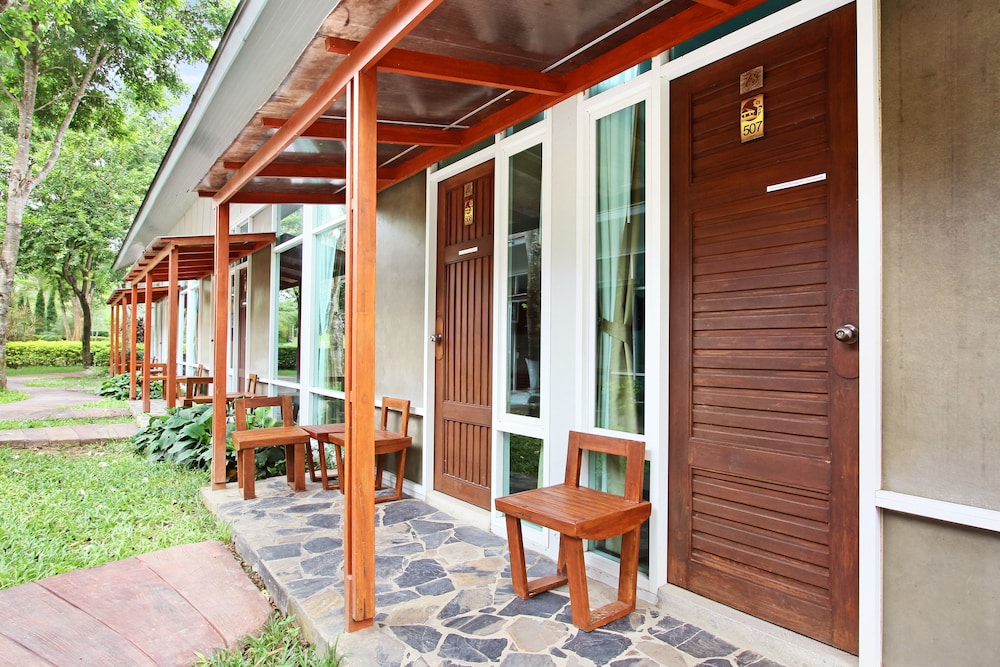 Nana Resort Kaengkrachan 3/65