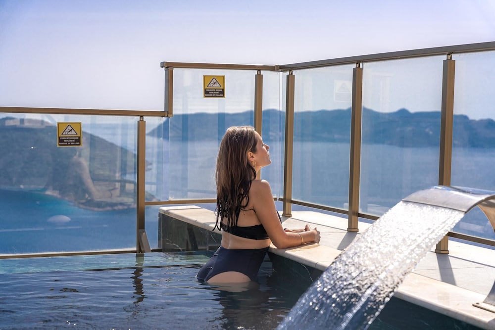 Un Amor The Hotel 21/50