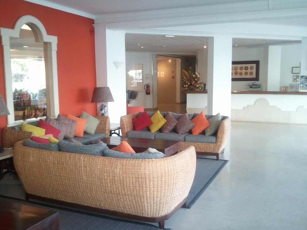 Atismar Hotel 28/50