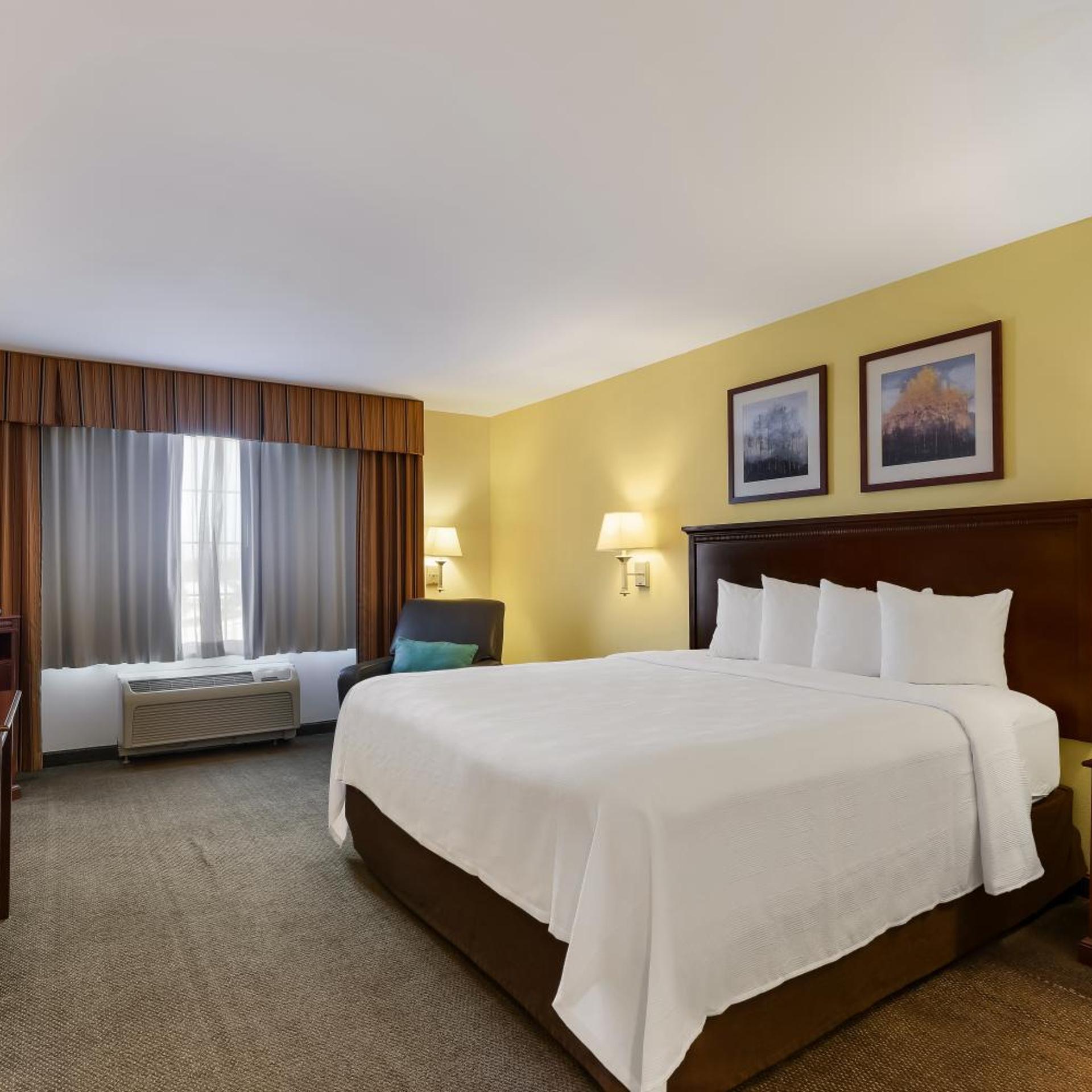1 Bedroom, Efficiency, Suite, Accessible
