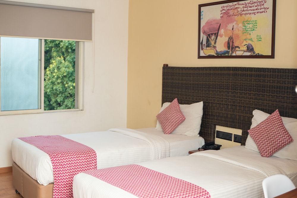 Hotel Beebiz Guindy 11/17