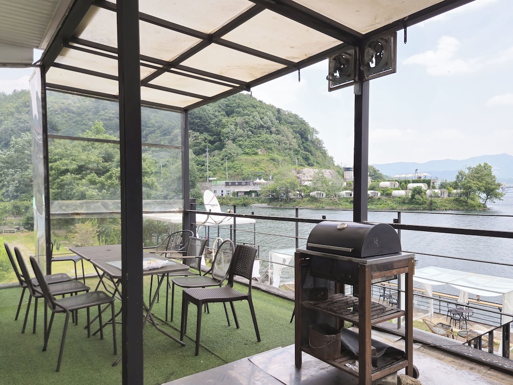 Interlaken Pension In Gapyeong 39/50