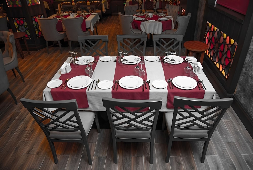 Macara Sheki City Hotel 17/30